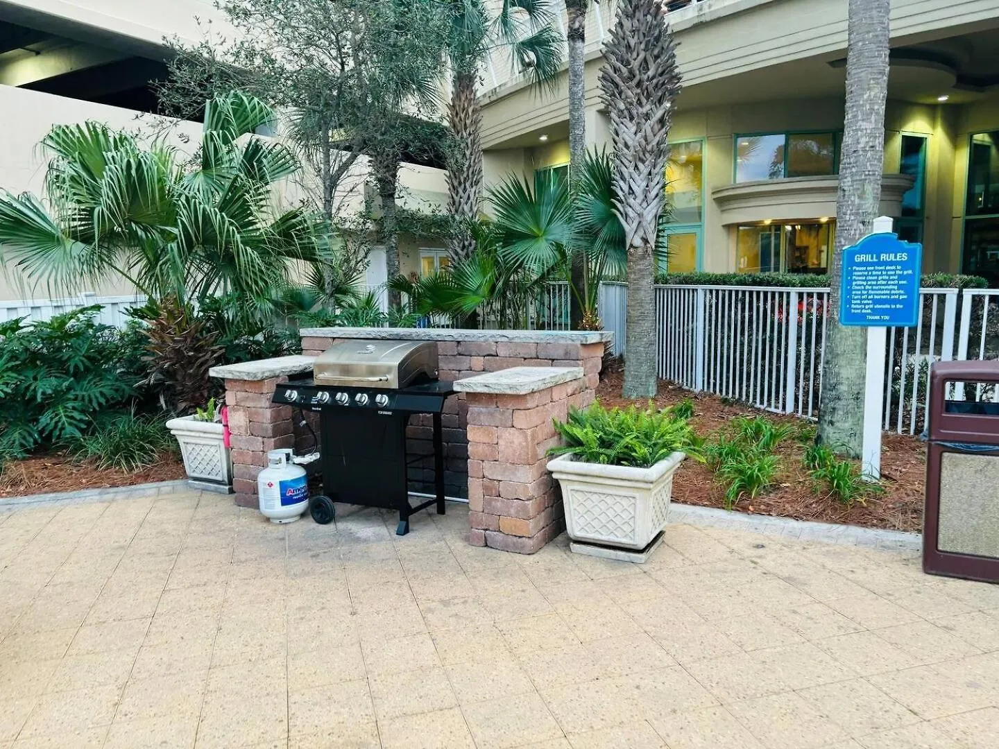 Emerald Beach Resort 1133 - Beachfront With Breathtaking Views By Beach Haven Vacation Rentals Panama City Beach